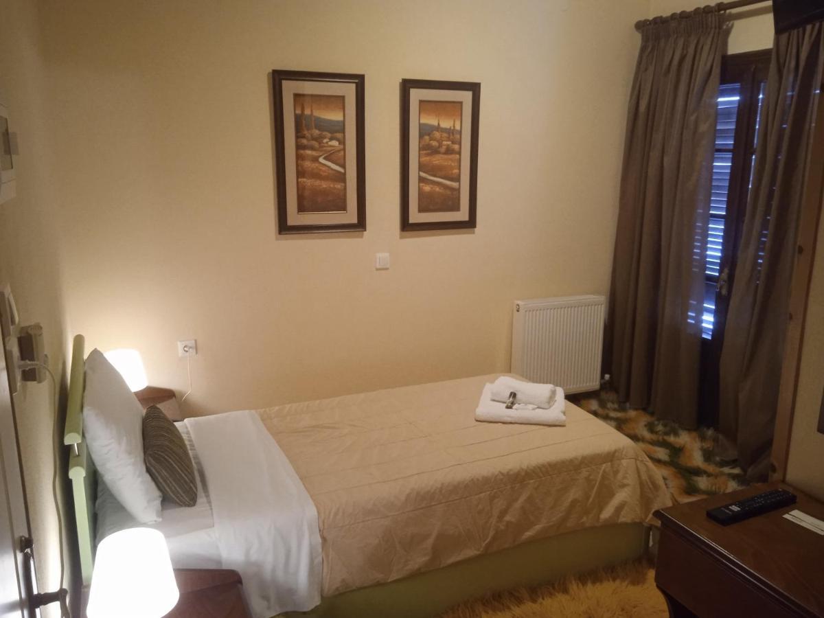 Thiamis Guesthouse Doliana Exterior photo