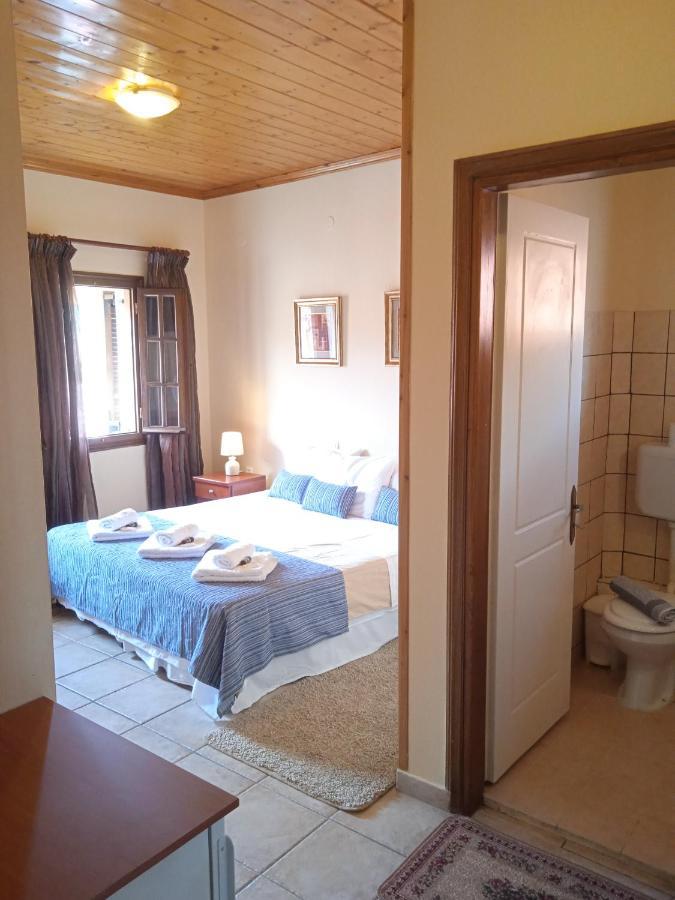 Thiamis Guesthouse Doliana Exterior photo
